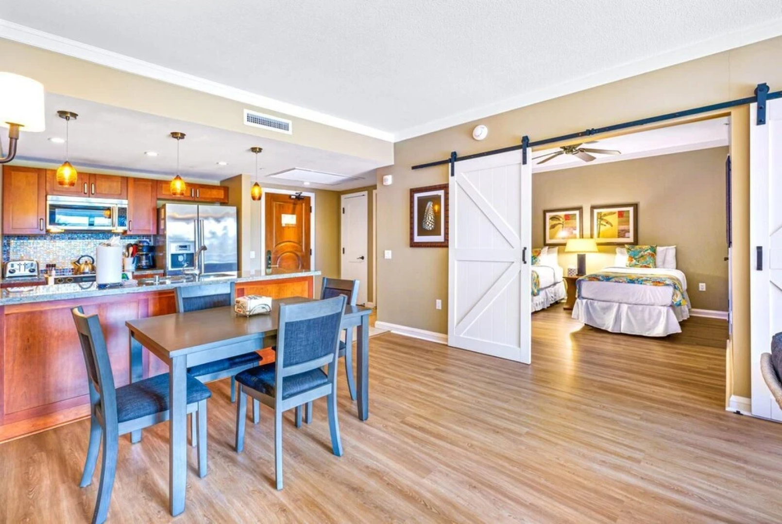 K B M Resorts- Hkk-306 Chic 2bd, Upgraded, Steps Away From Resort Pools, Beach and Spa!