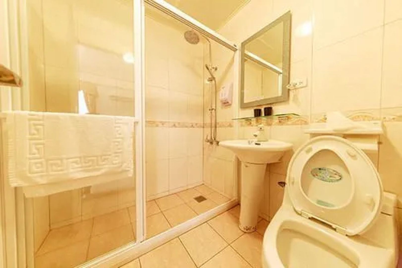 Autumn casual about Earl Seasons Bed and Breakfast