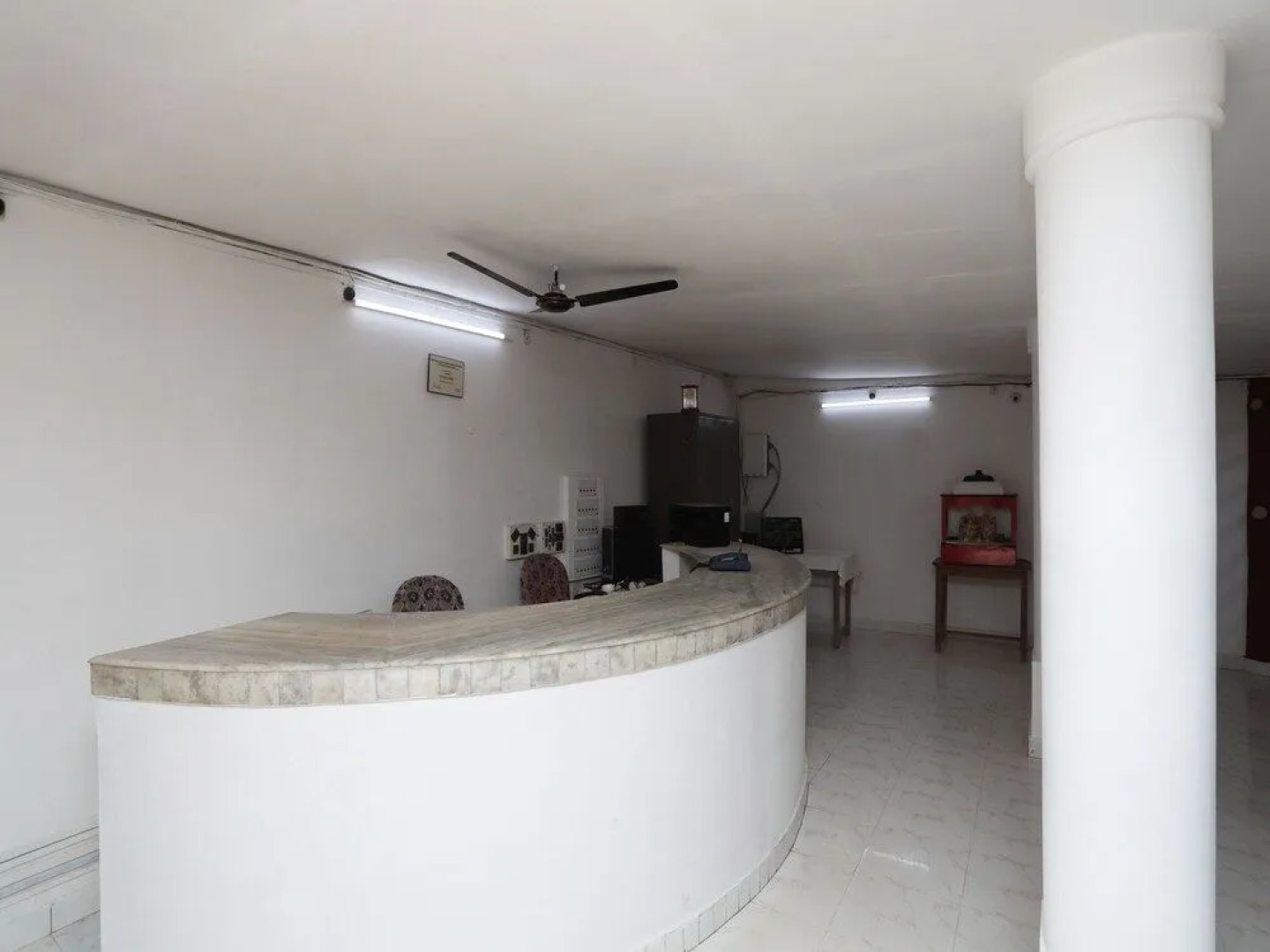 OYO 16977 Megha Resort