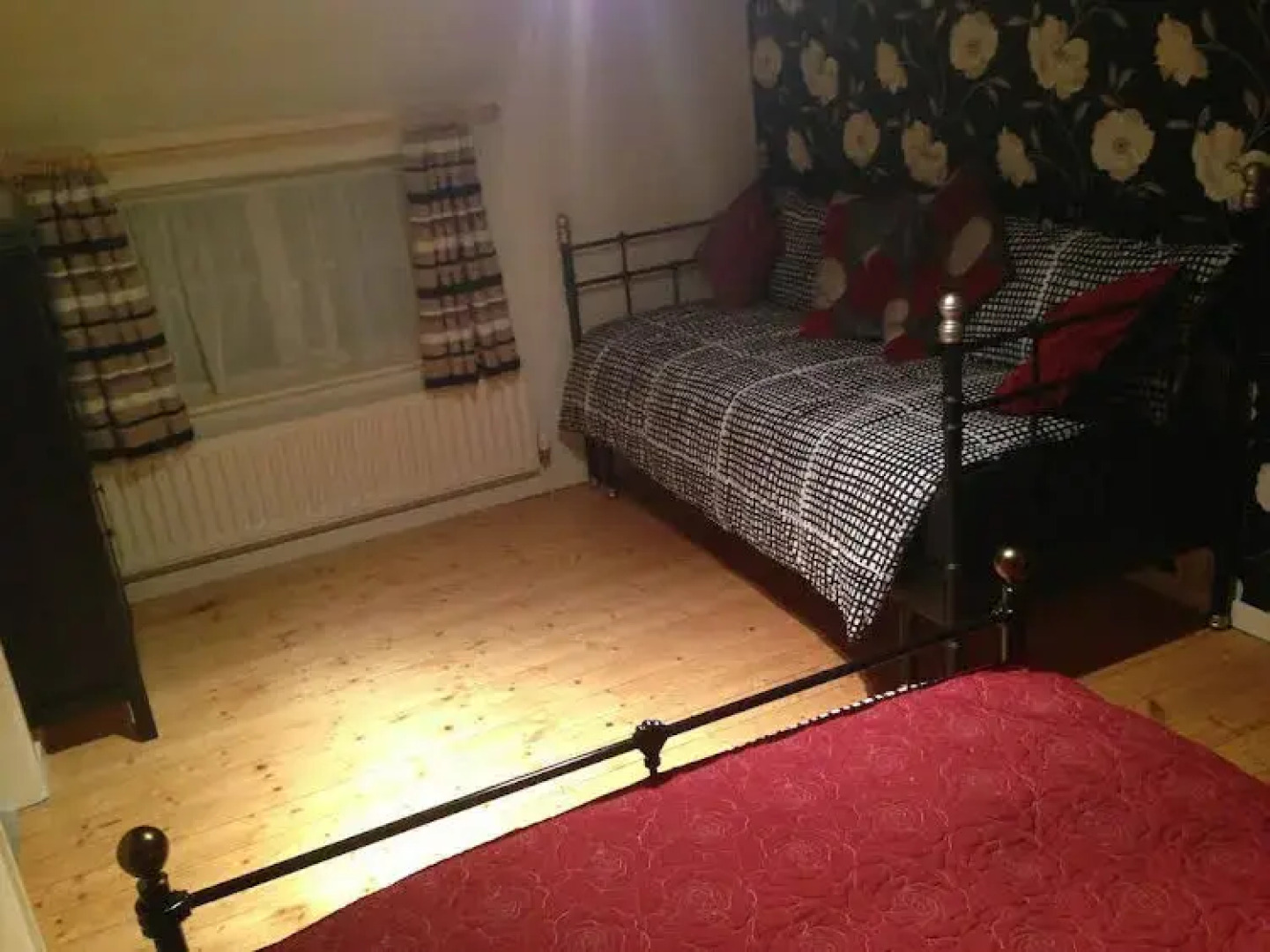 The Golden Lion Hotel