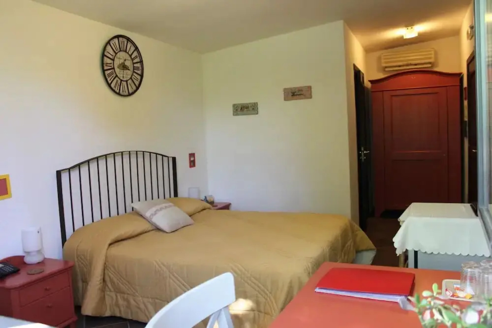 Flegrea House - Casa Rosa