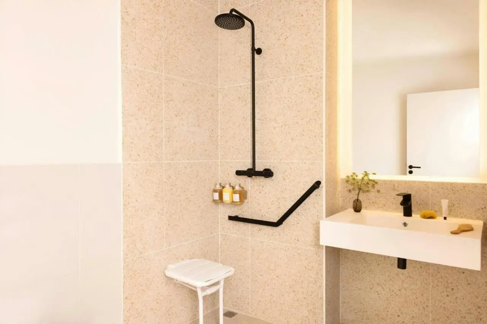 Yvette Hotel Porte de Versailles, Sonder by Marriott Bonvoy