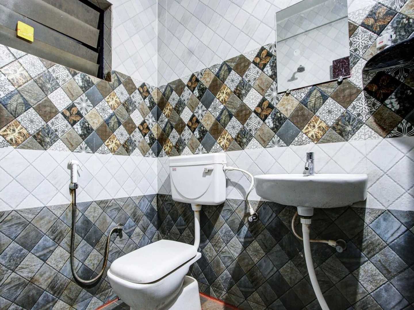 SPOT ON 37197 Mallya Residency