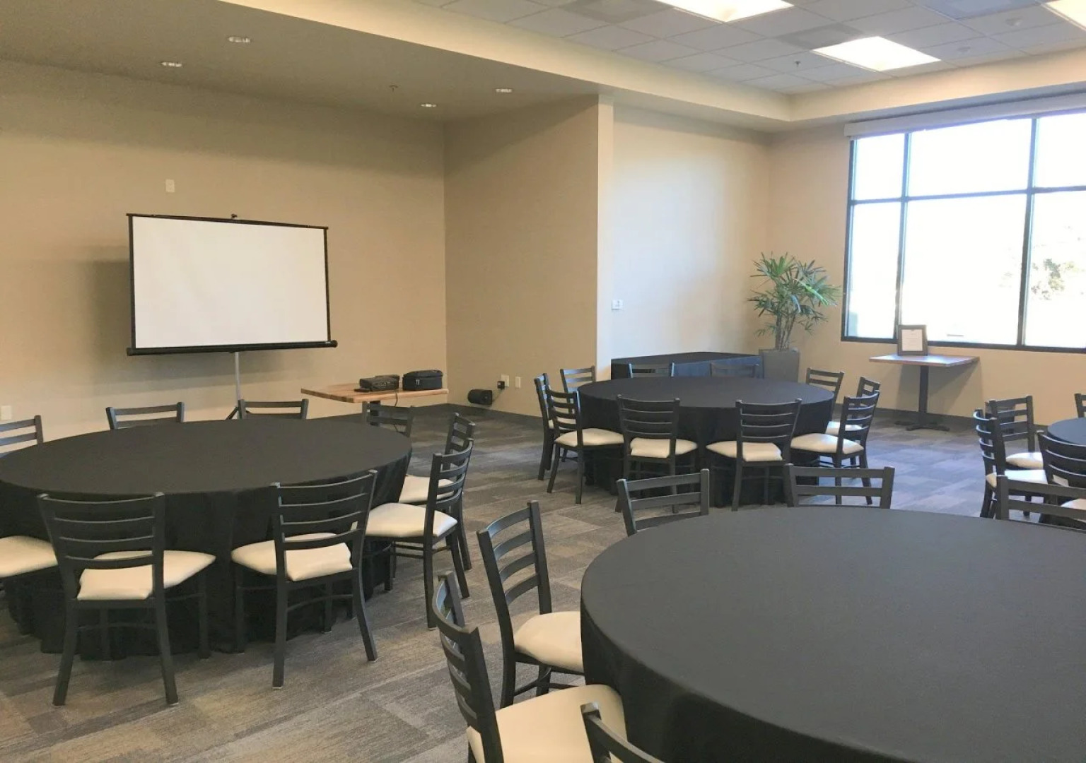 Holiday Inn Express Hotel & Suites Atascadero by IHG