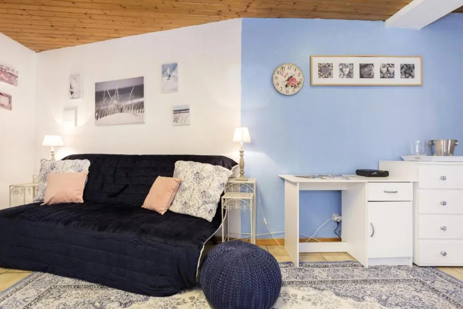 Romantic Studio Center