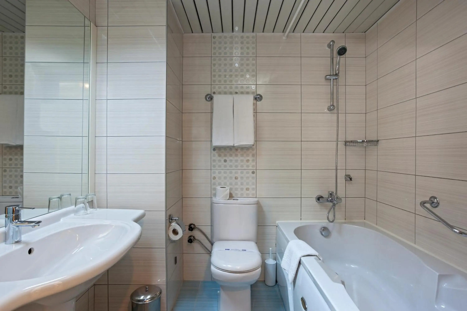 Отель Dosi - All Inclusive