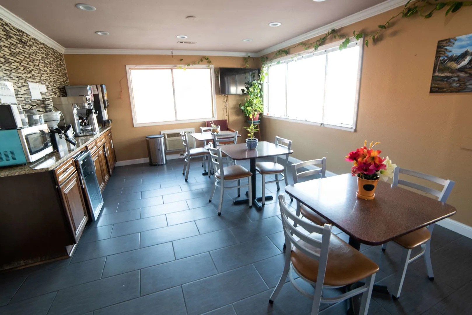 Americas Best Value Inn & Suites Siloam Springs