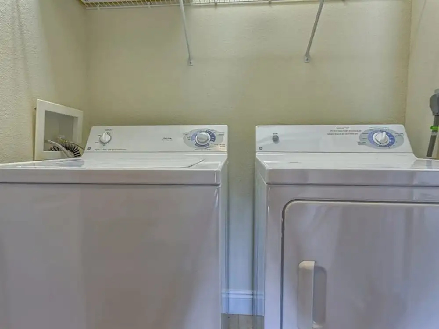 Dune Our Thing by Meyer Vacation Rentals