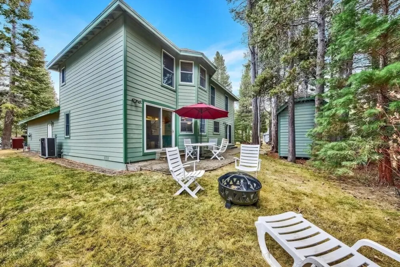 1624p The Player Cabin 3 Bedroom Home by Redawning