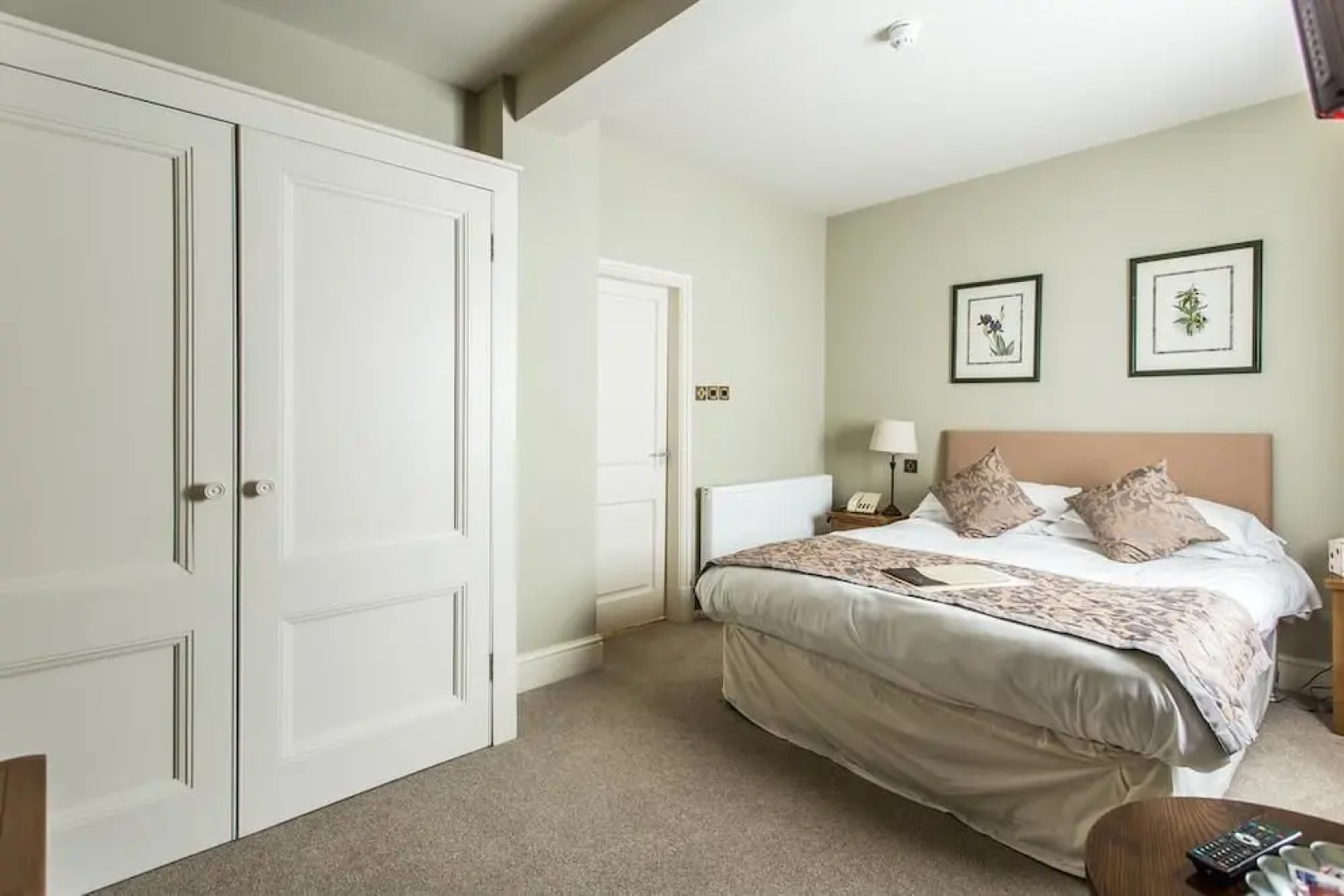 The Plough Inn & Restaurant