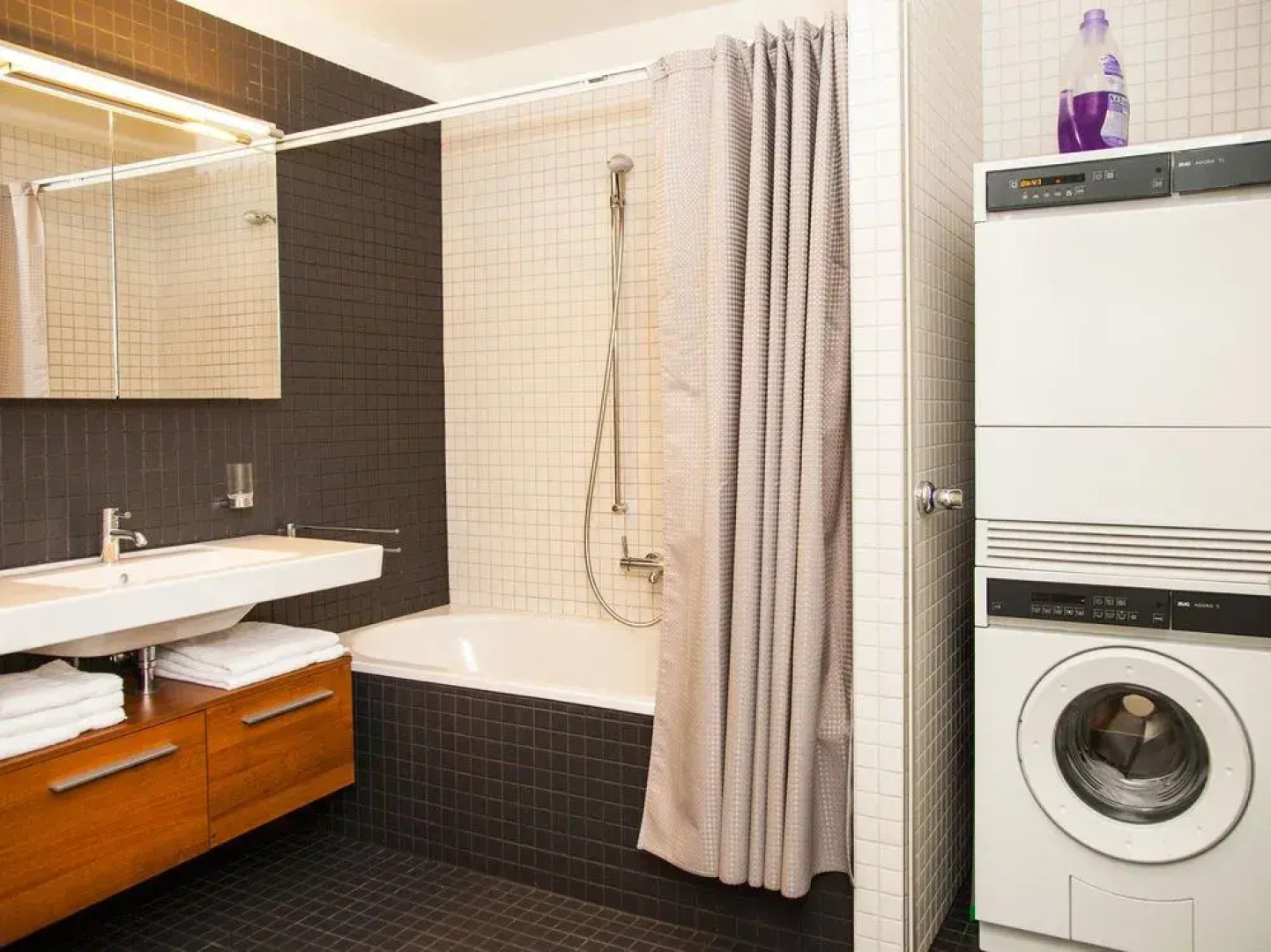 Penthouse Apartments Lakeside