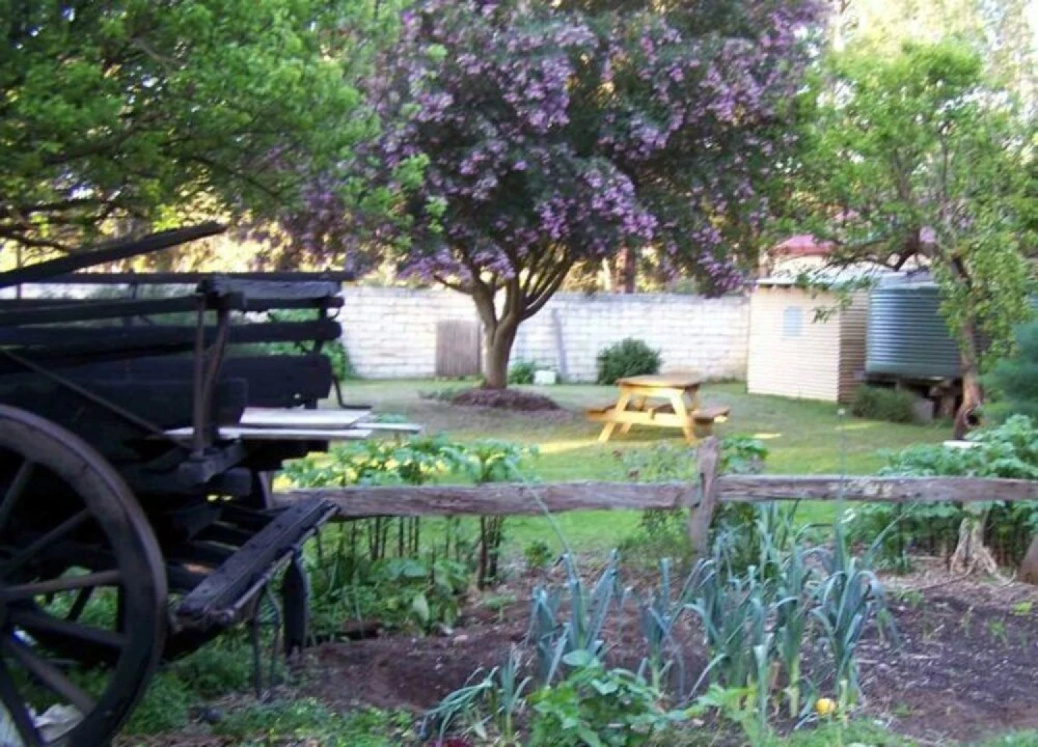 Porongurup Village Inn Cottages