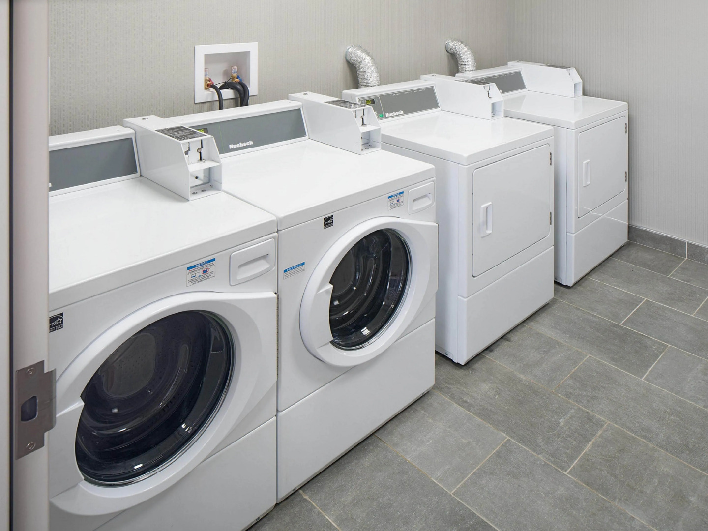 Holiday Inn Express Red Deer North by IHG