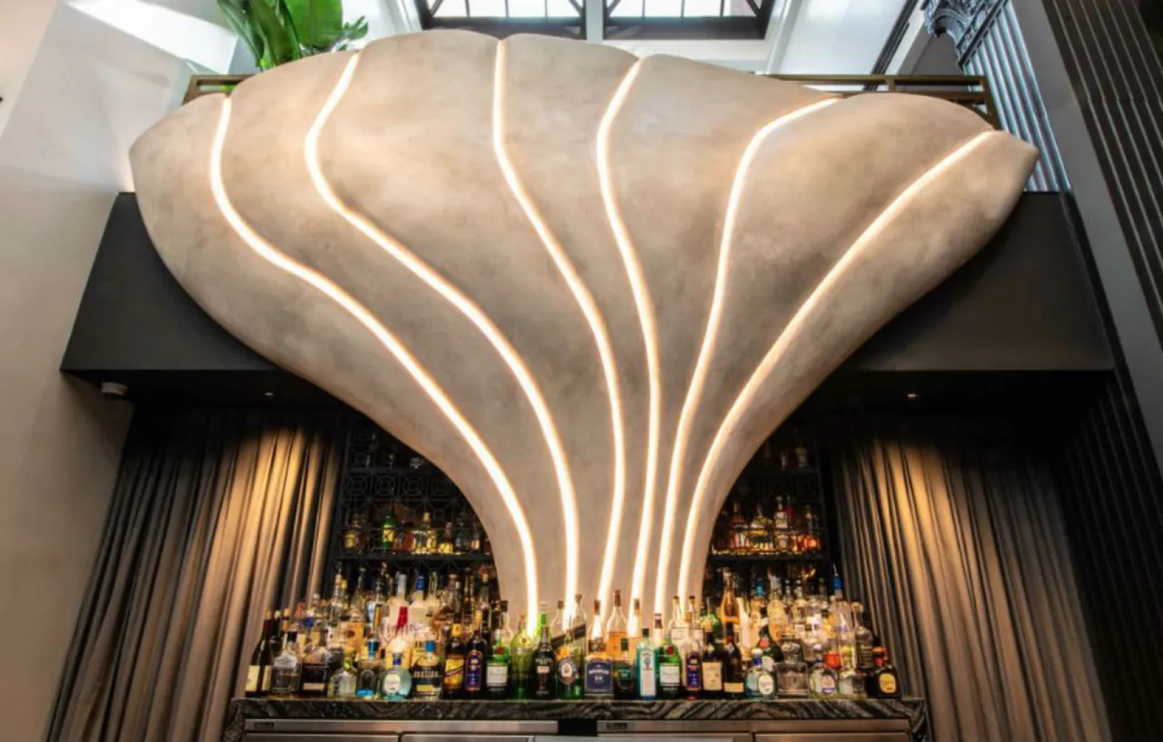 The Mayfair Hotel Los Angeles