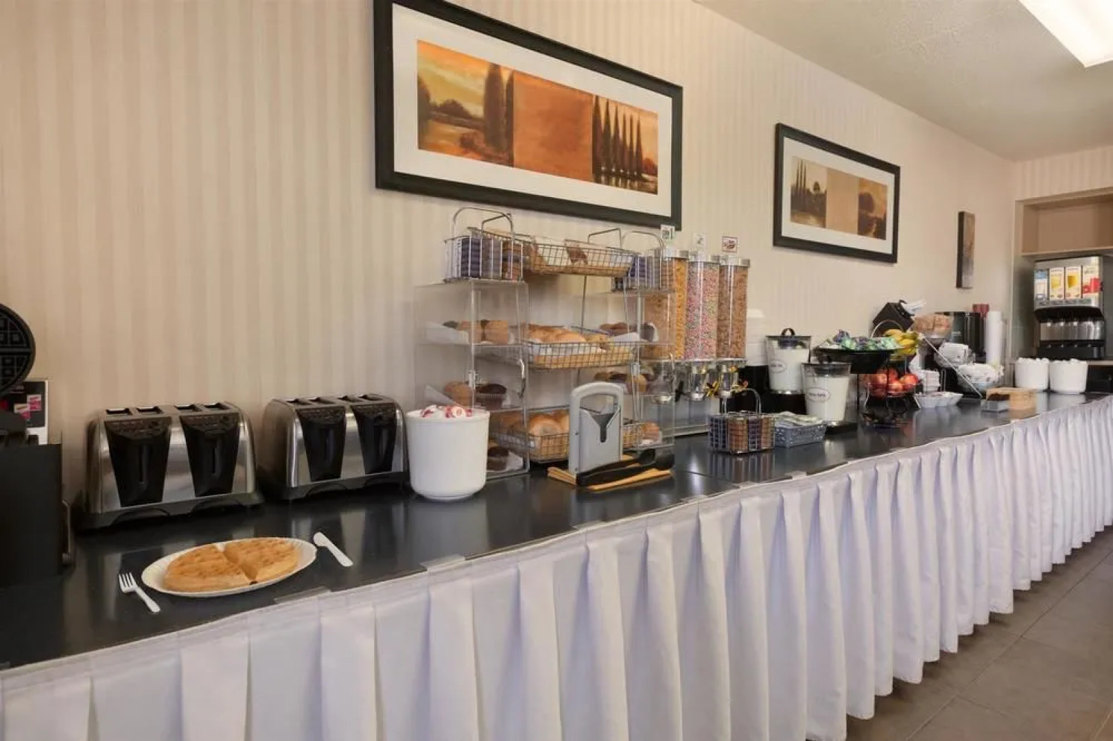 Travelodge Calgary MacLeod Trail