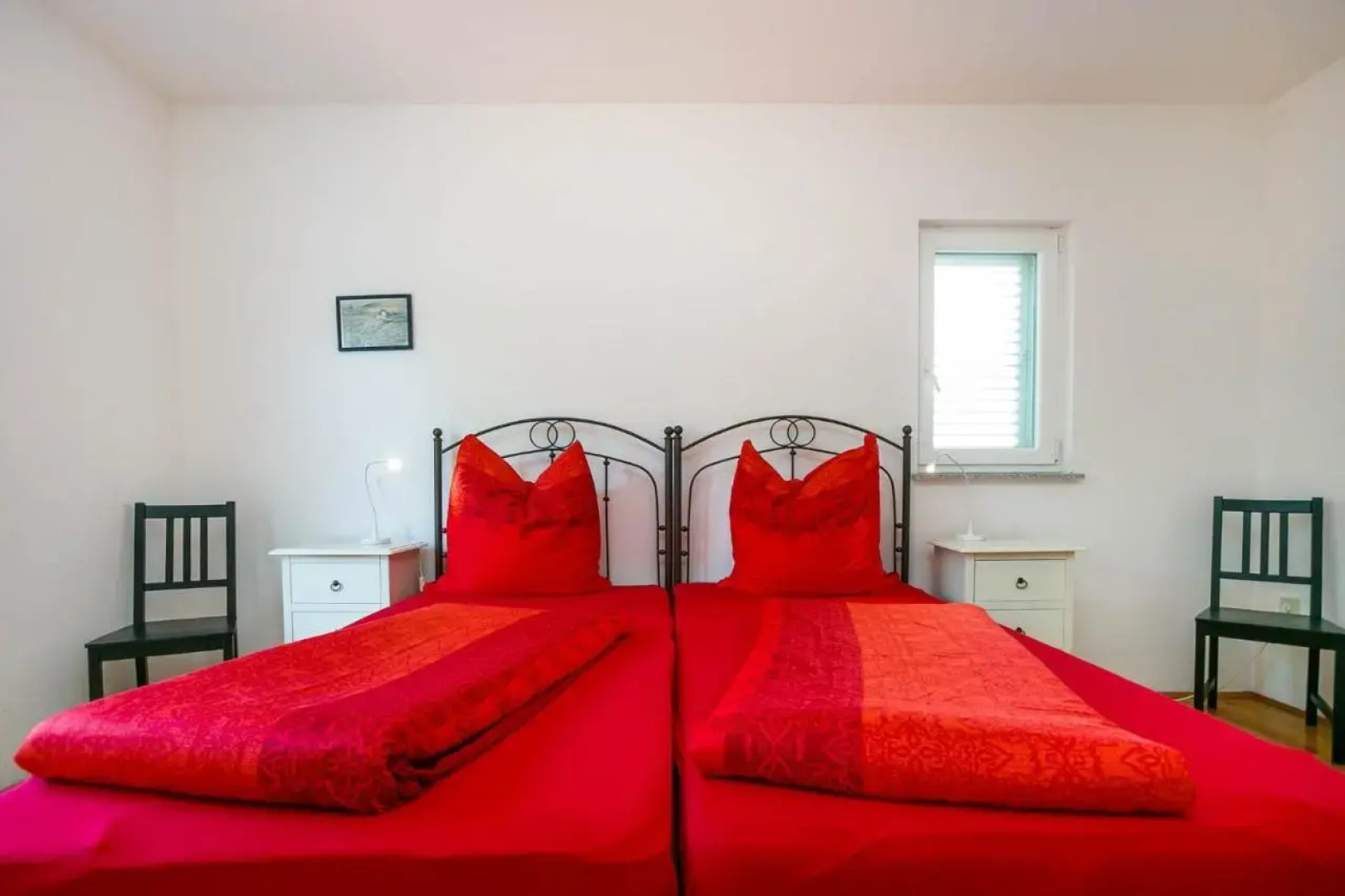 Guki Apartments