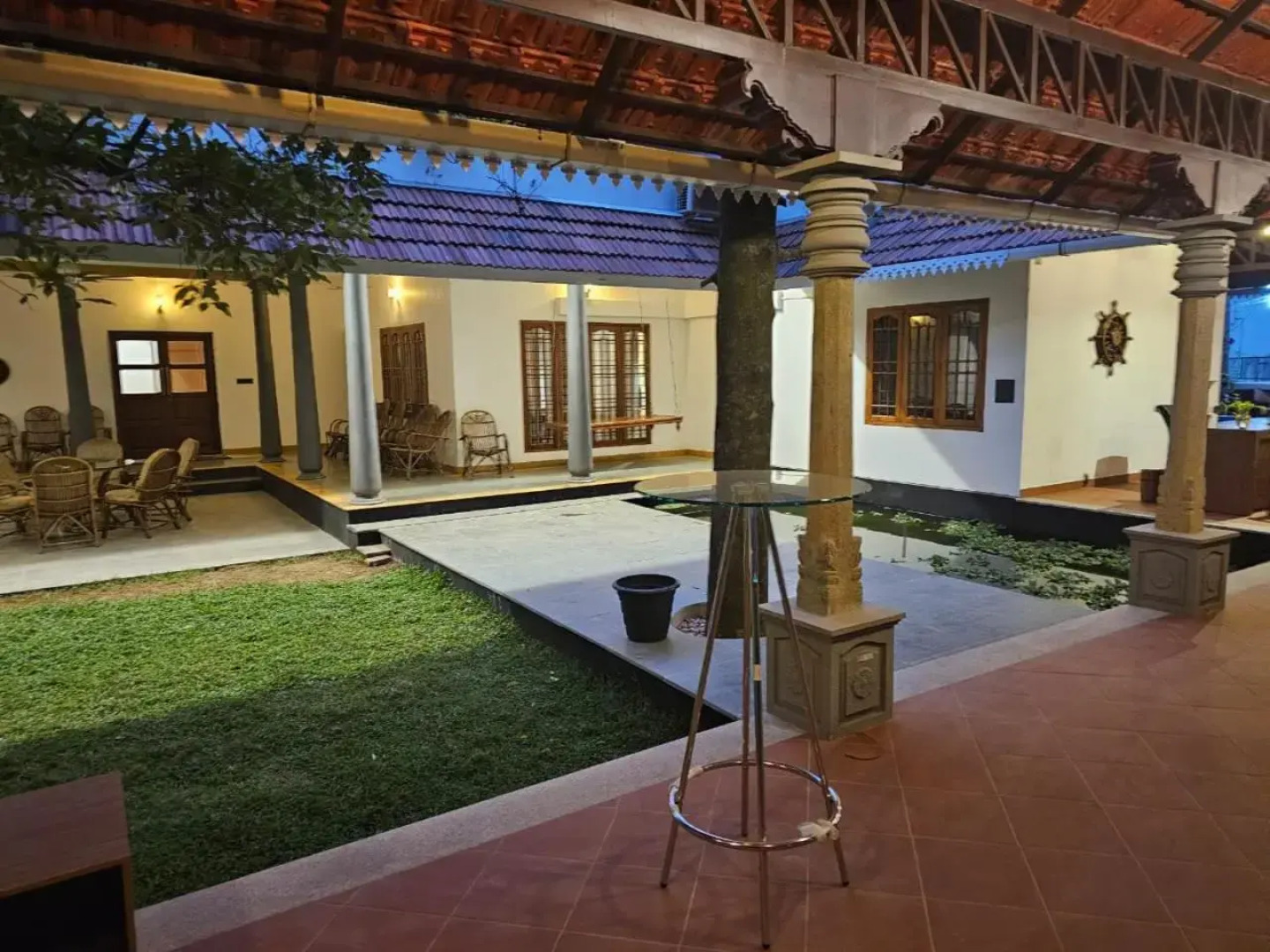 The Isle By Area 707