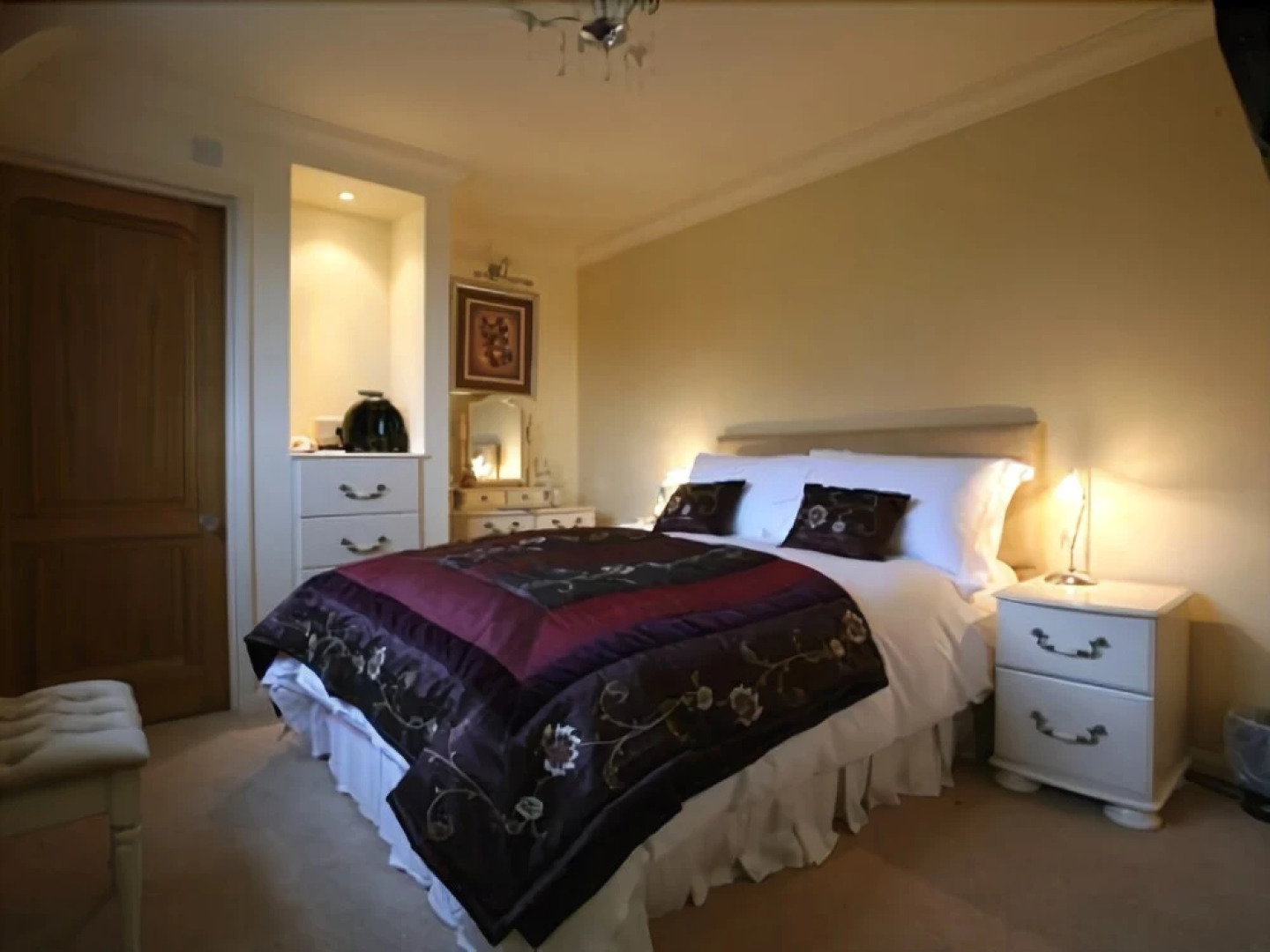 Les Bouviers Restaurant With Rooms