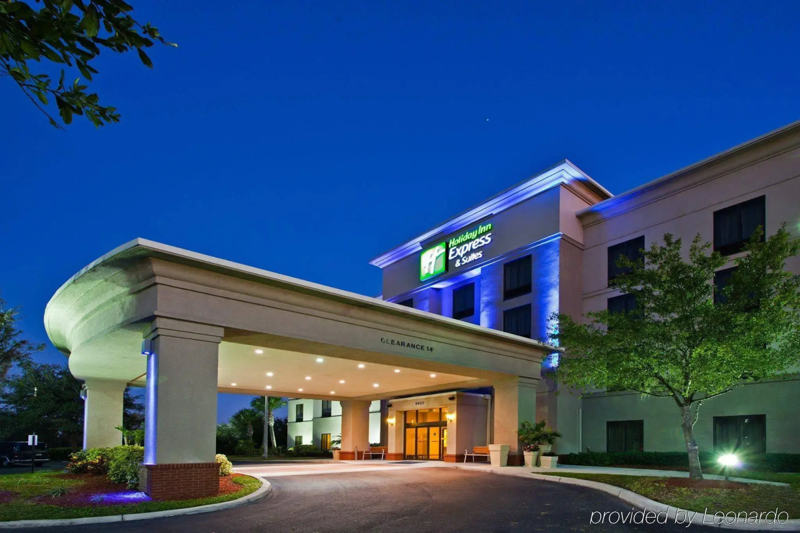 Holiday Inn Express Hotel & Suites Tampa-Anderson Rd/Veteran by IHG