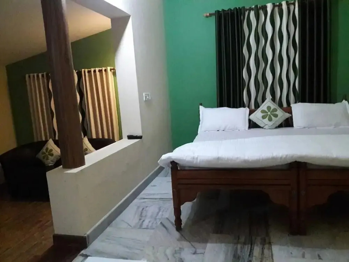 Room-wayanad Stay the Pepper Suite