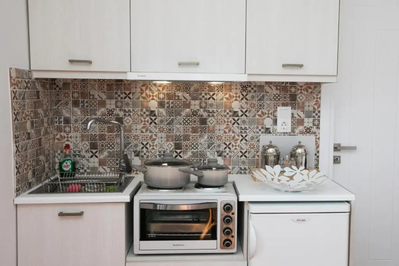 Skoutari Bungalows Galateia room