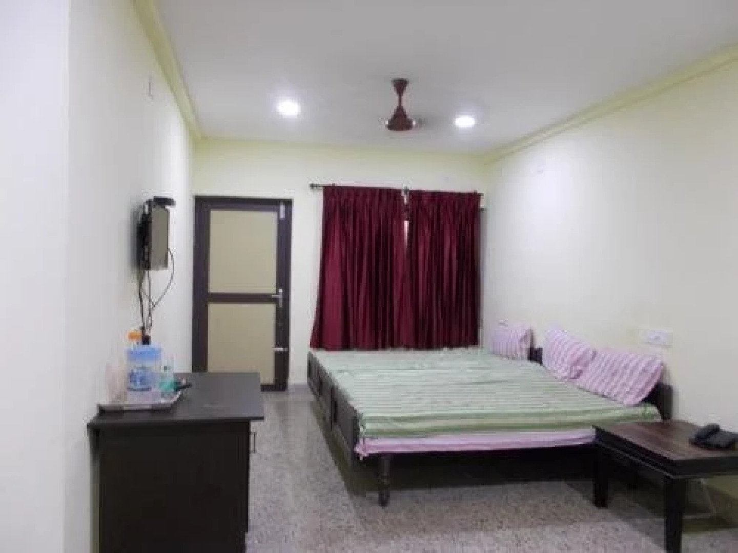 City Complex Lodge