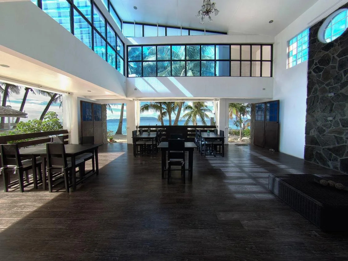 DeLuna Diving Resort