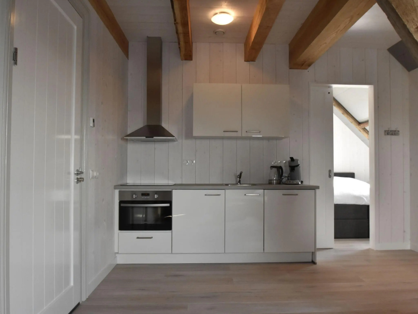 Spacious 2-person apartment on the coast of Noord-Holland province