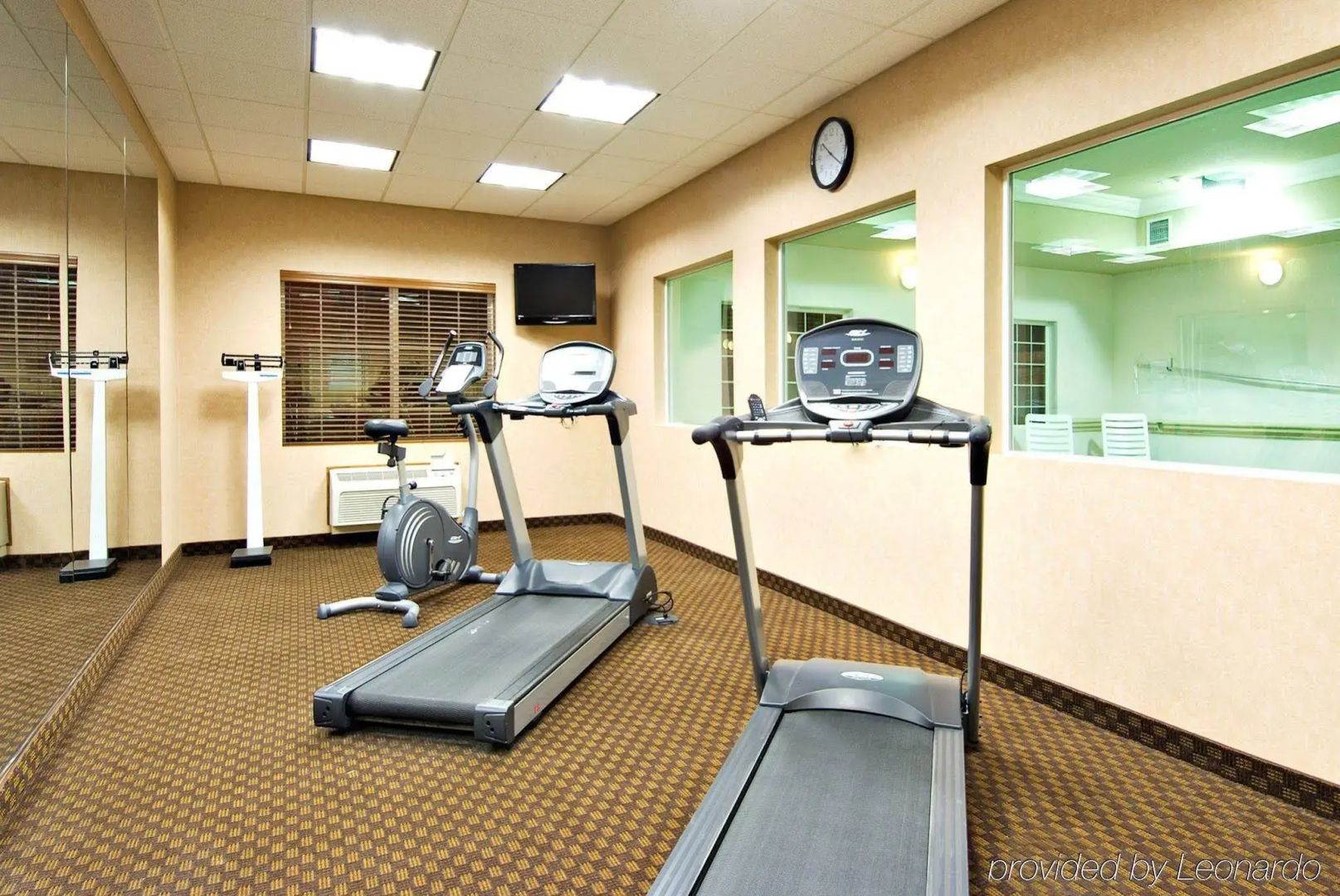 Holiday Inn Express & Suites Klamath Falls Central by IHG