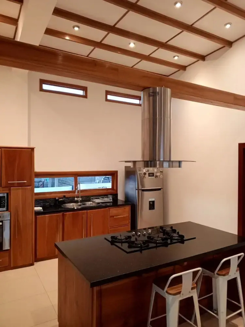 Galapagos Coliving Ecuador Casa Tuna