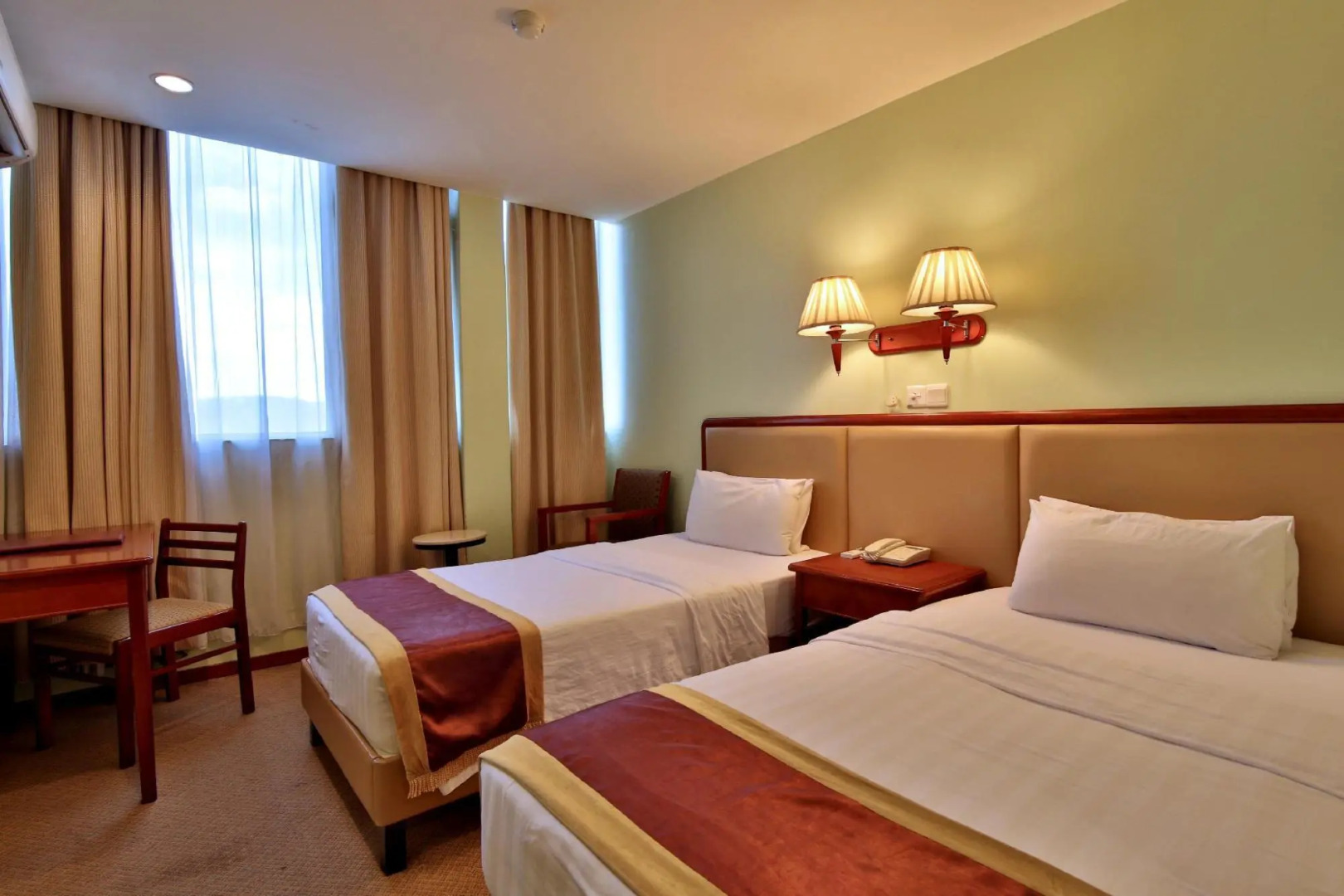 OYO 597 Winner Hotel