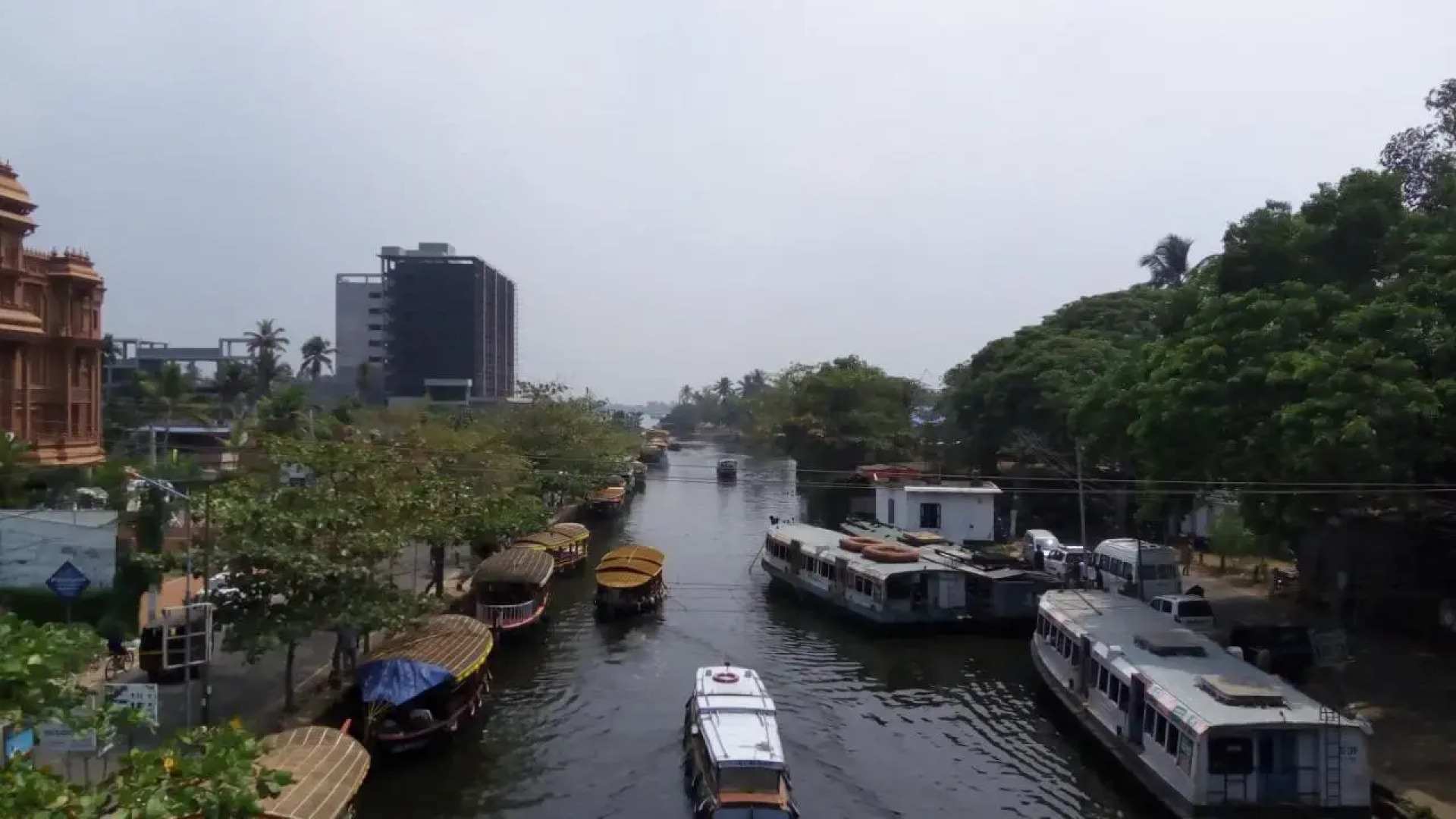 Sea Breeze Beach Home Stay