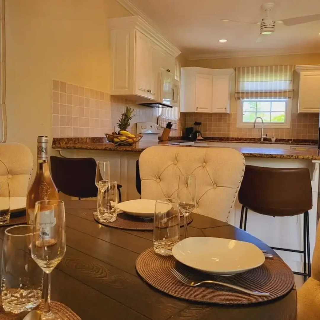 Villa Vuemont - Peaceful 3 Bedroom Villa With Pool