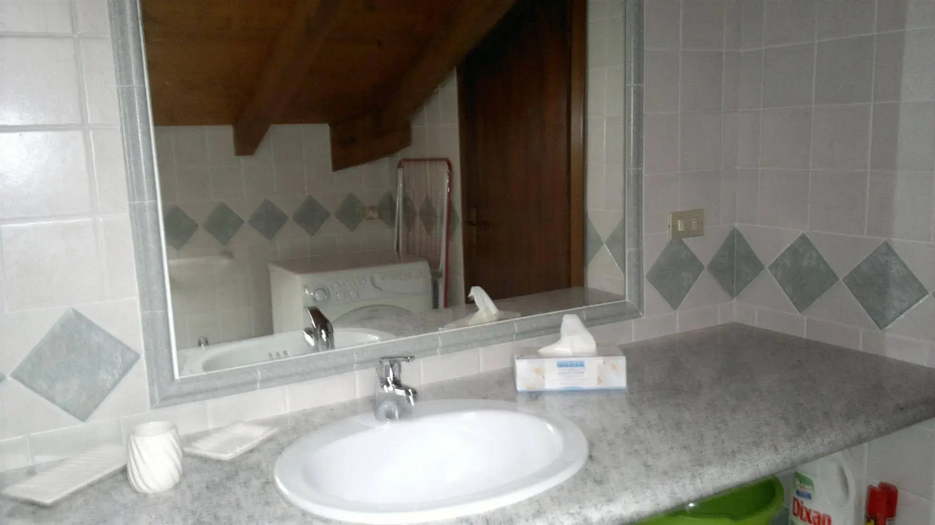 Lo Scoiattolo e la Noce