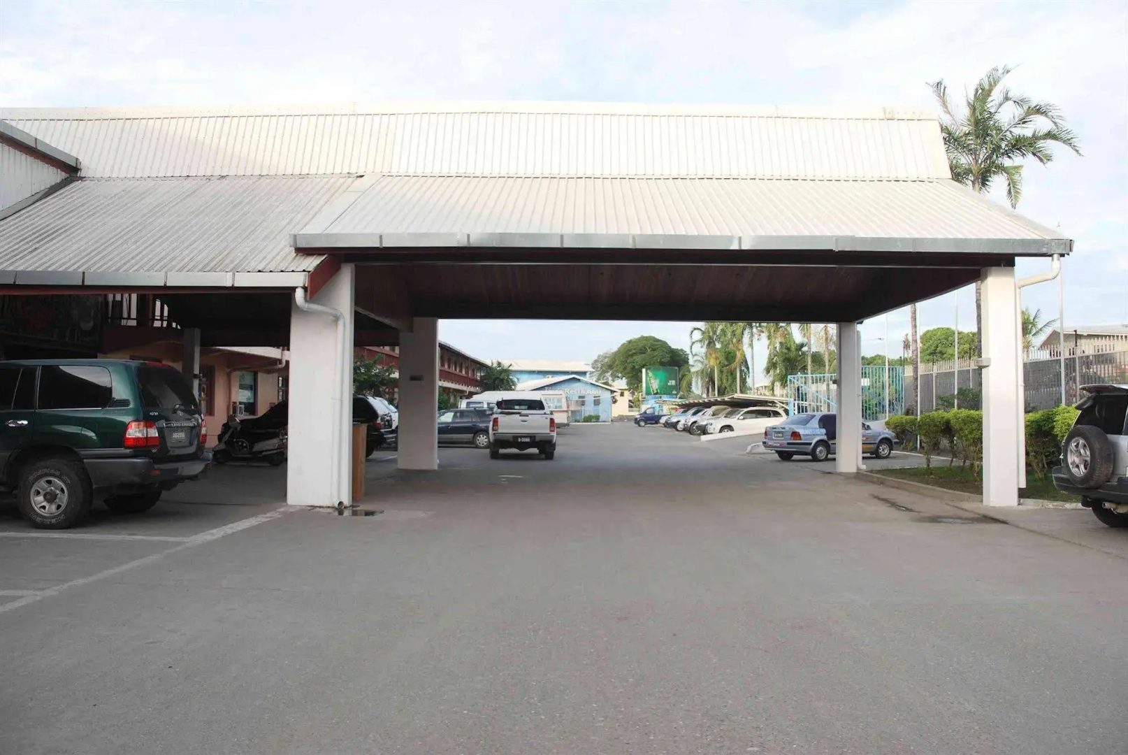 Pacific Crown Hotel