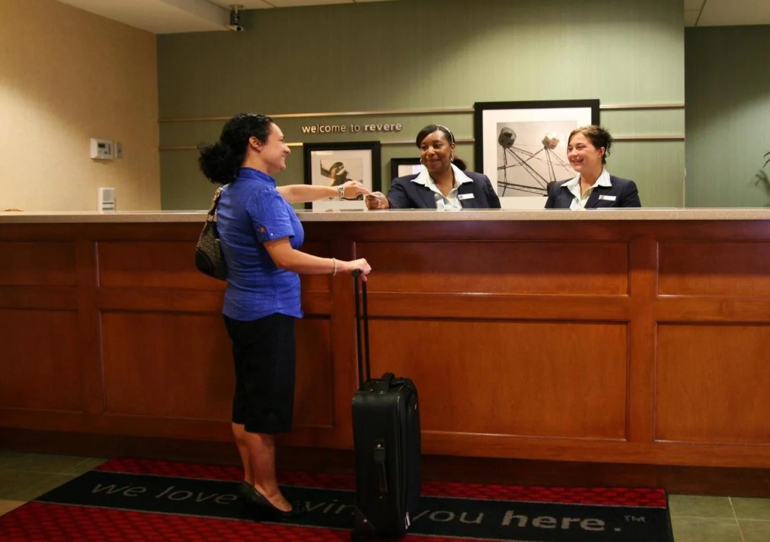 Hampton Inn Boston - Logan Airport