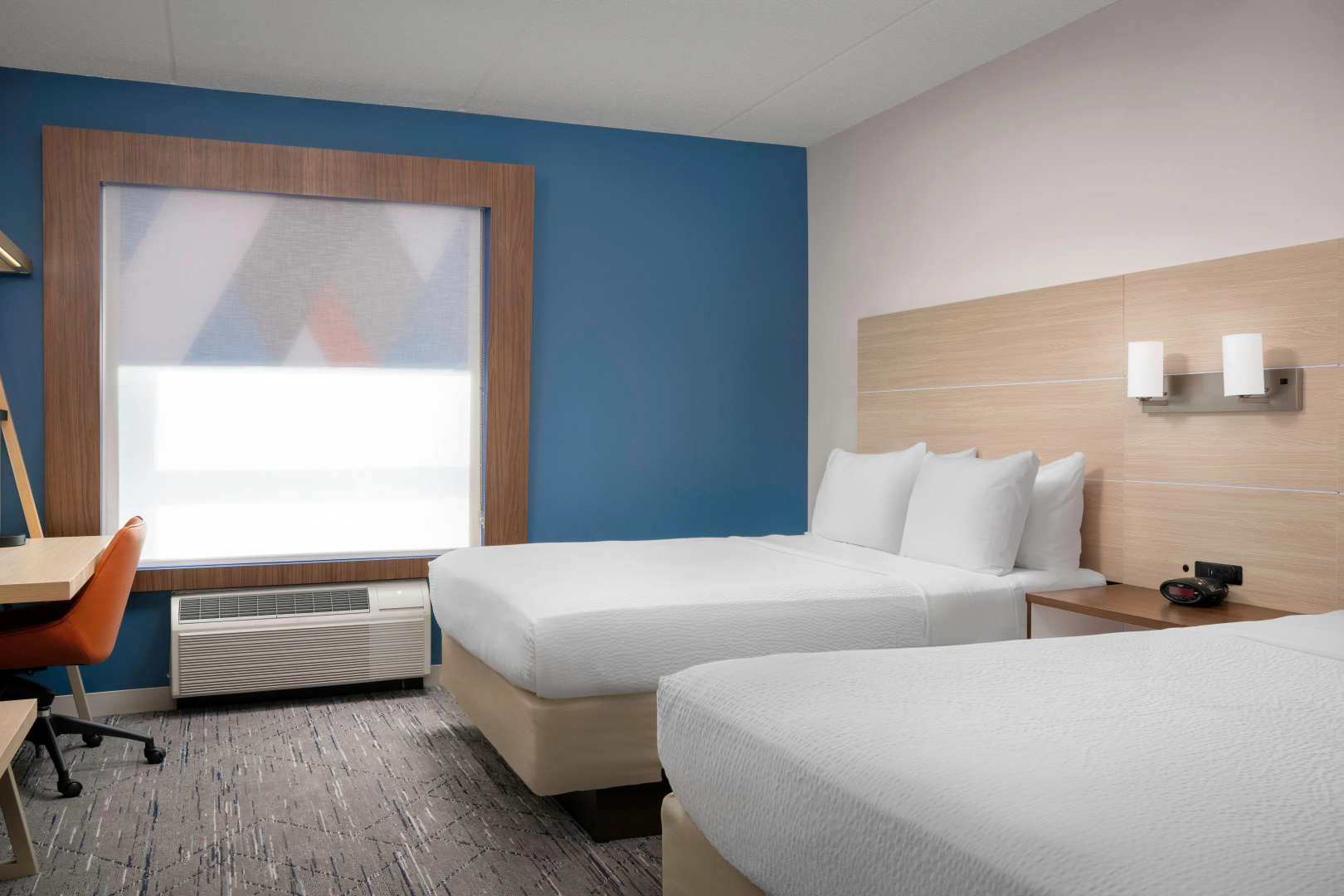 Holiday Inn Express & Suites Pittsburgh North Shore by IHG