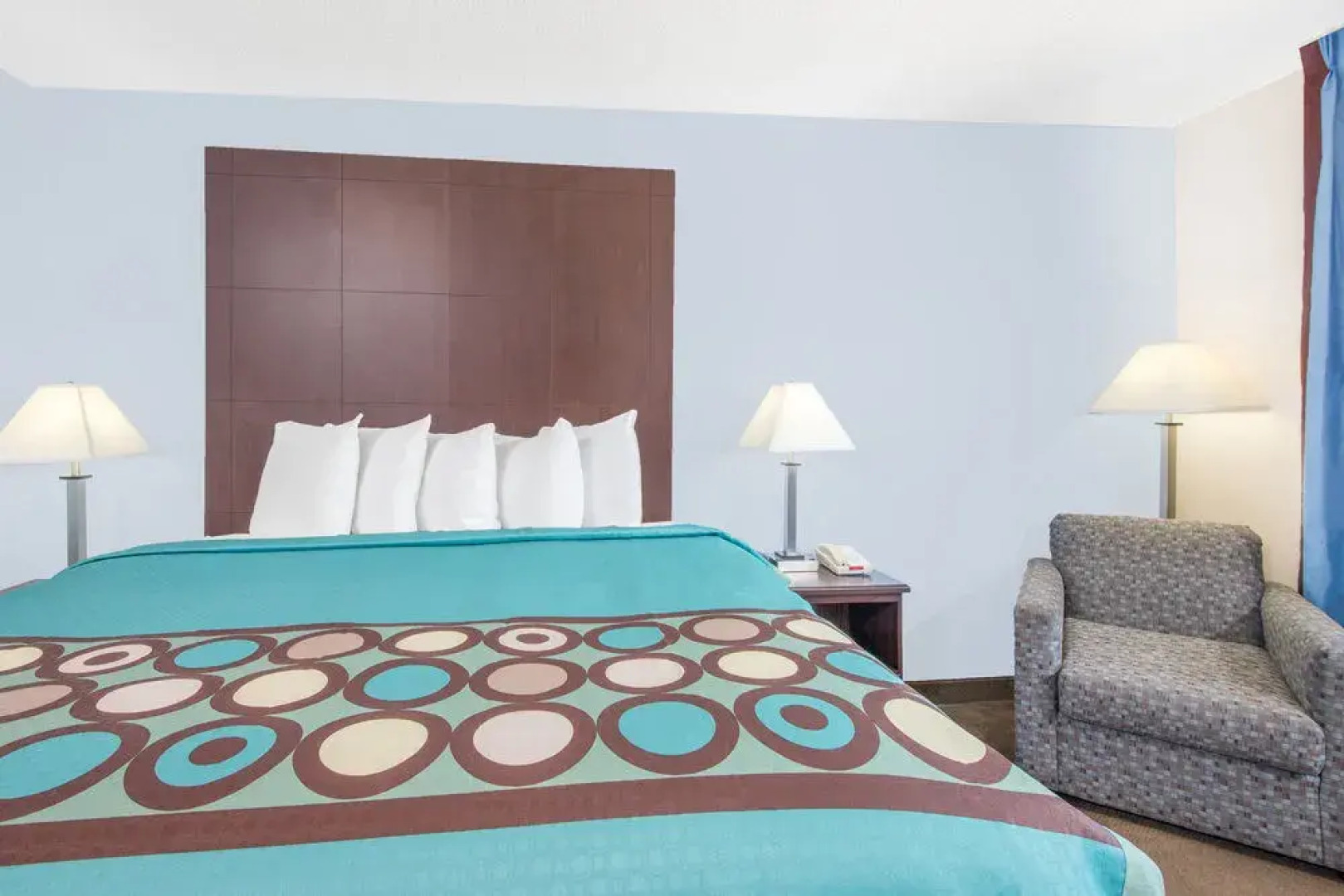 Super 8 by Wyndham Cleveland