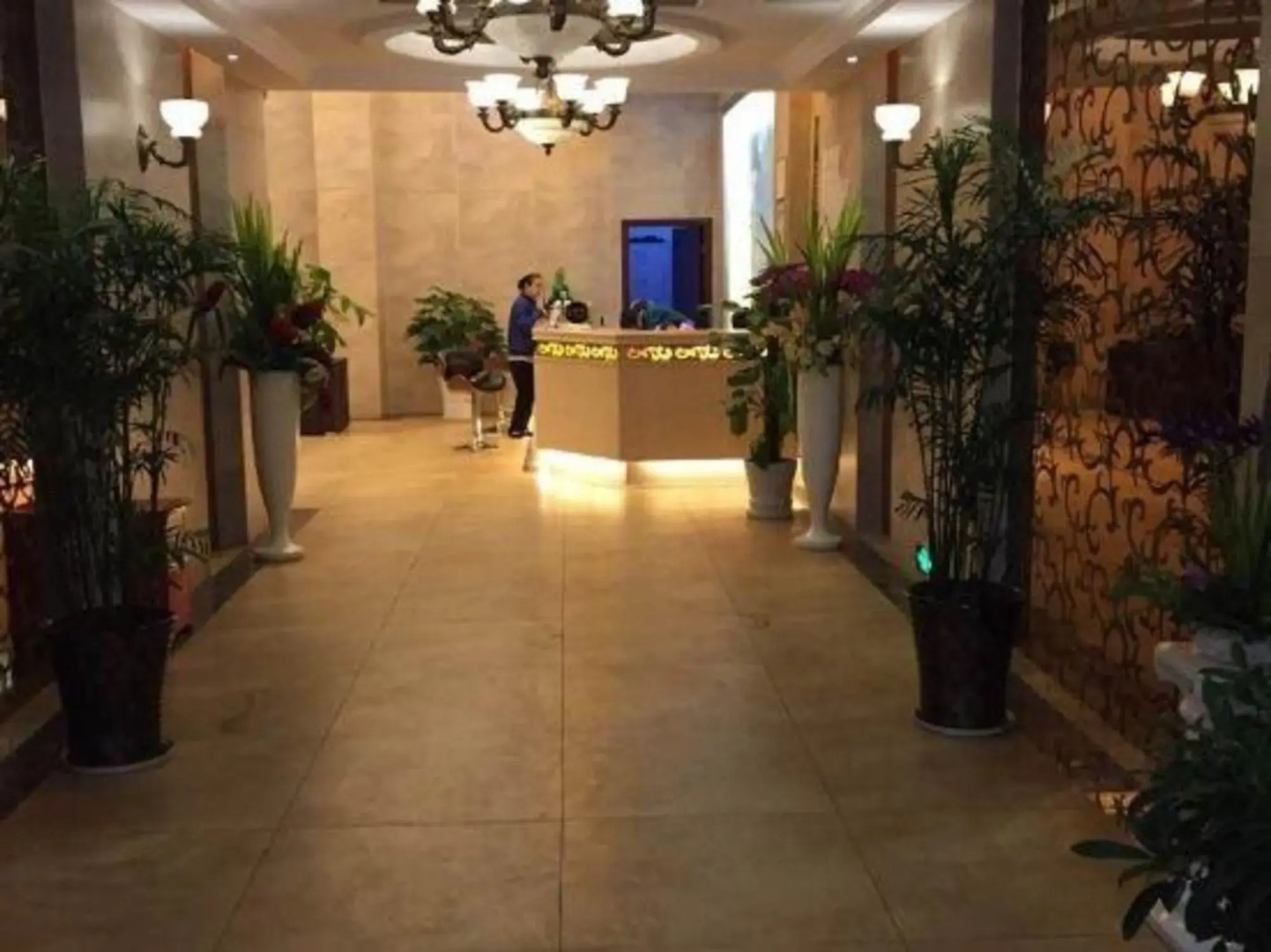 Romantic Holiday Hotel