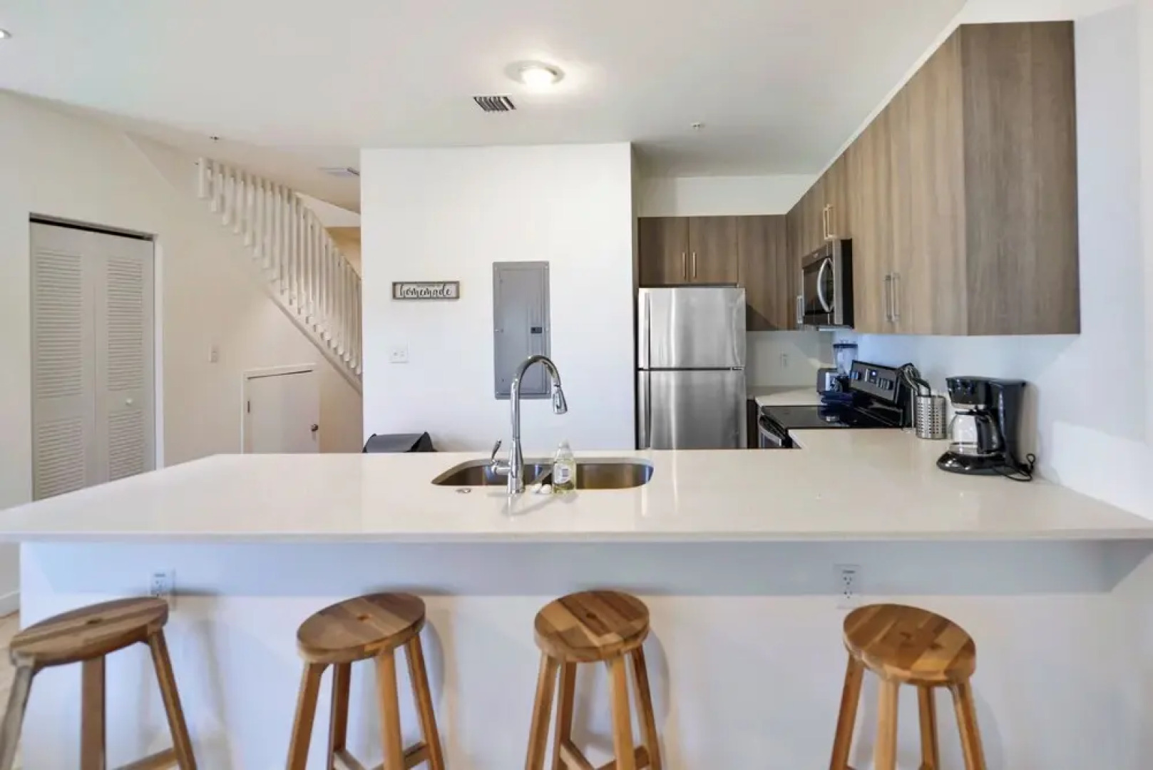 Stylish Townhouses by Design District