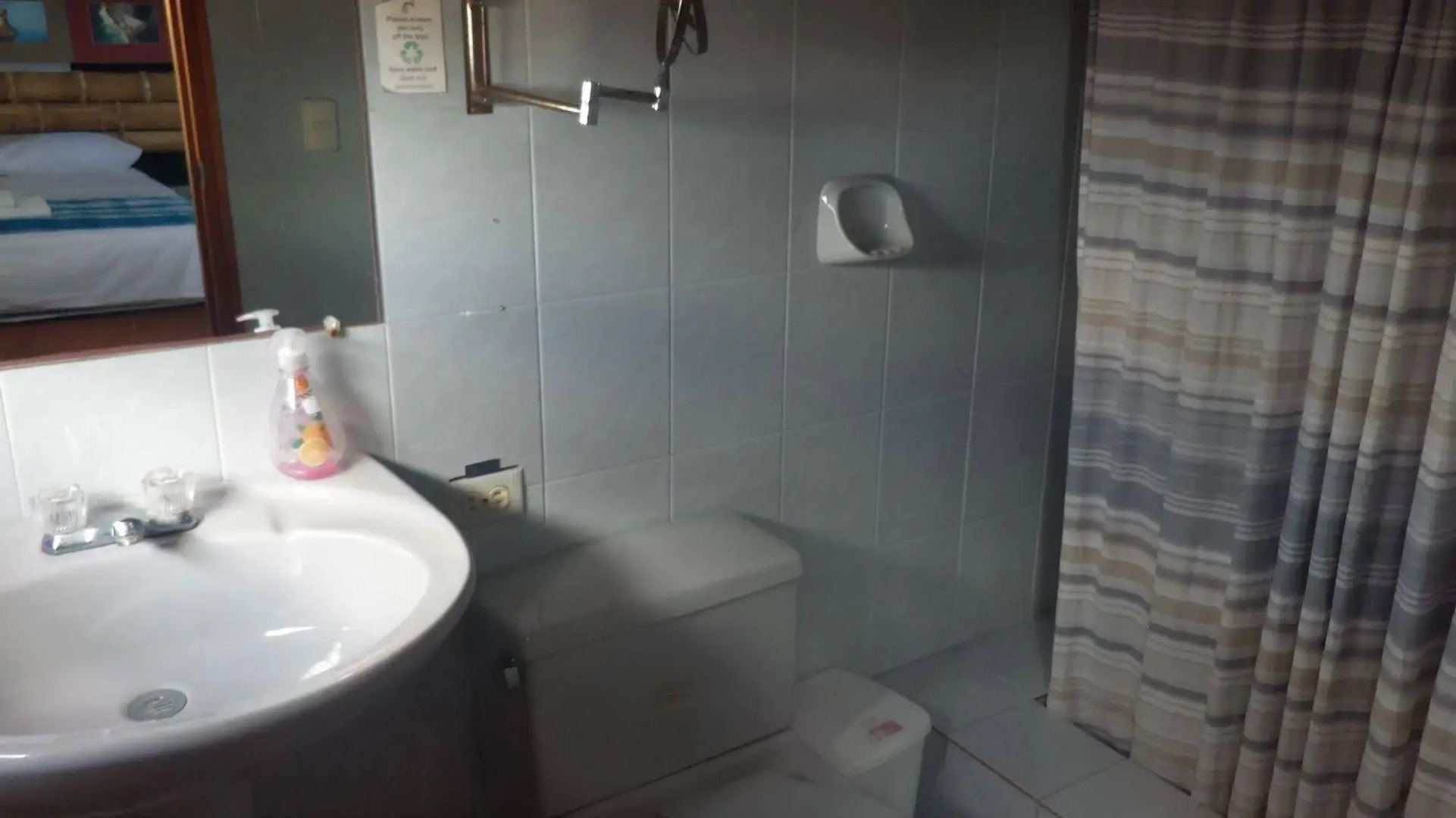 Galapagos House - Hostal