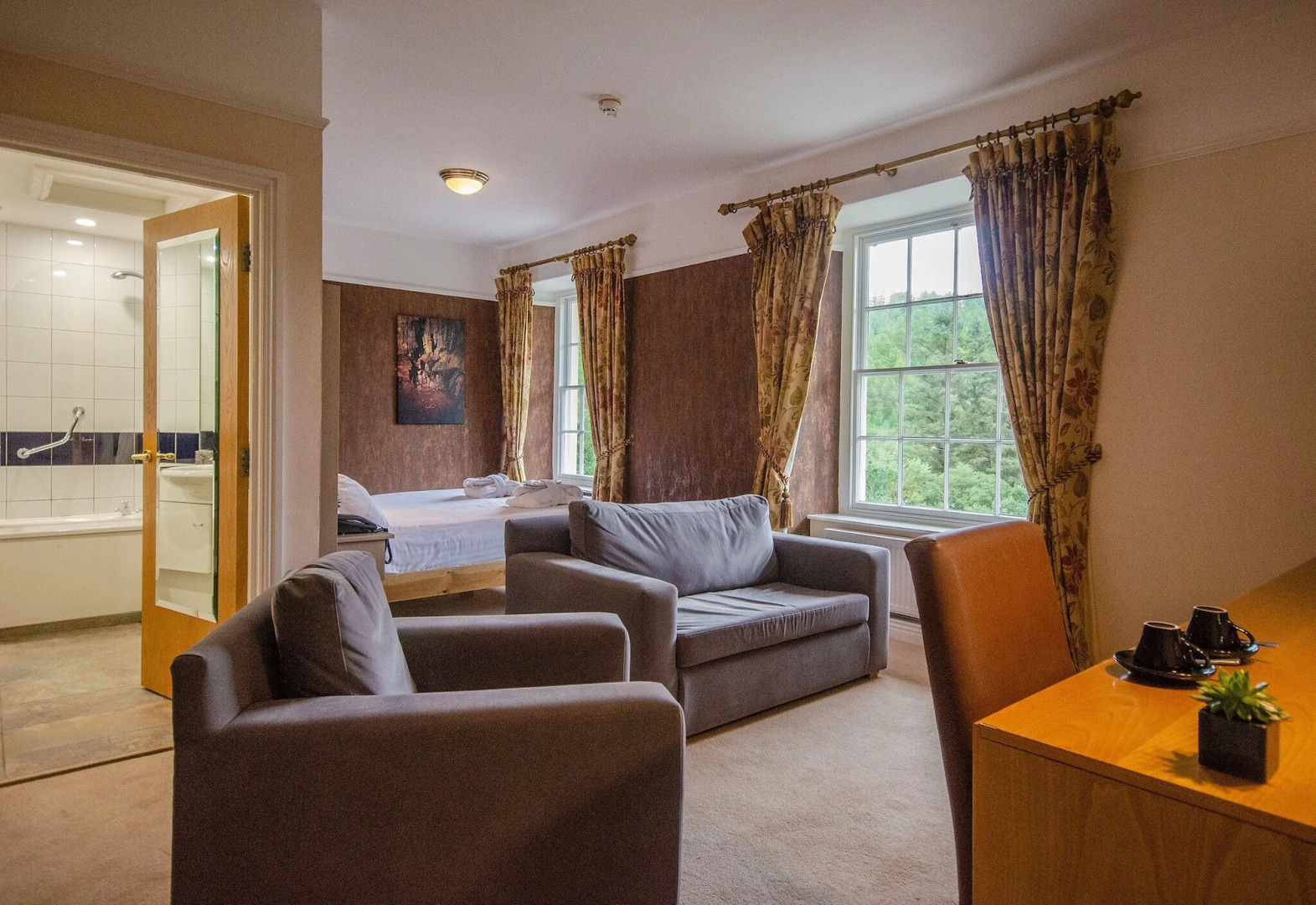 The Royal Victoria Hotel