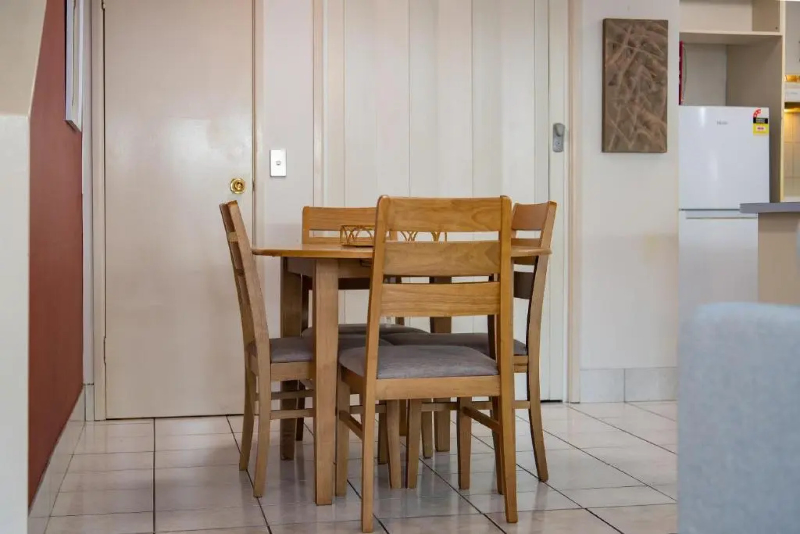 Erromango escape wifi pool