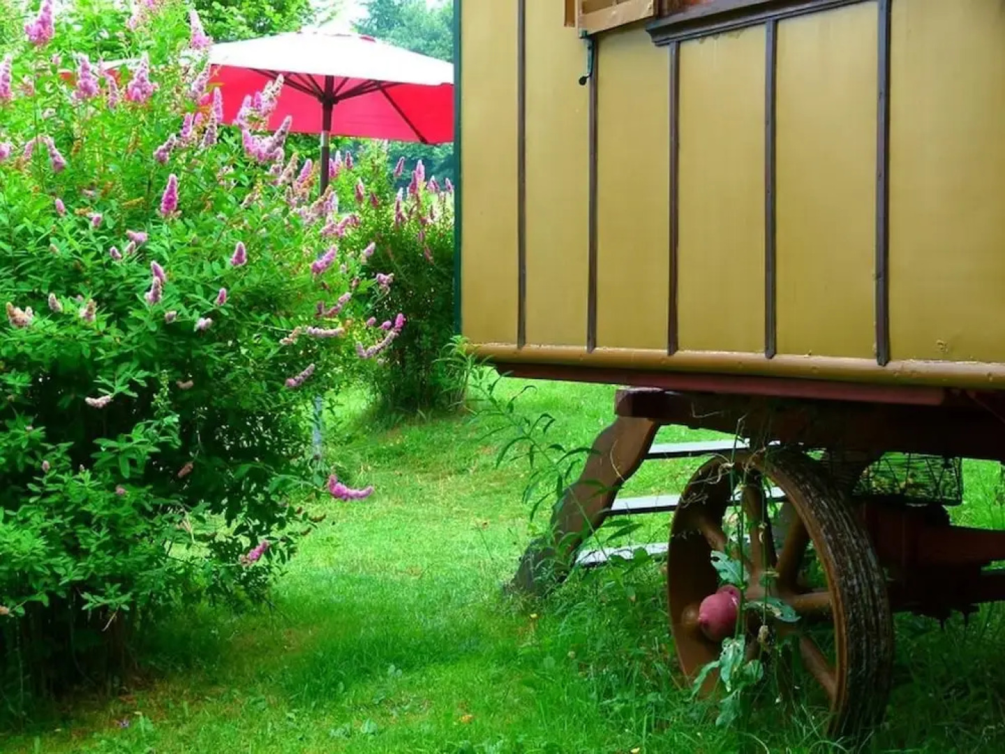 Les Roulottes de la Serve