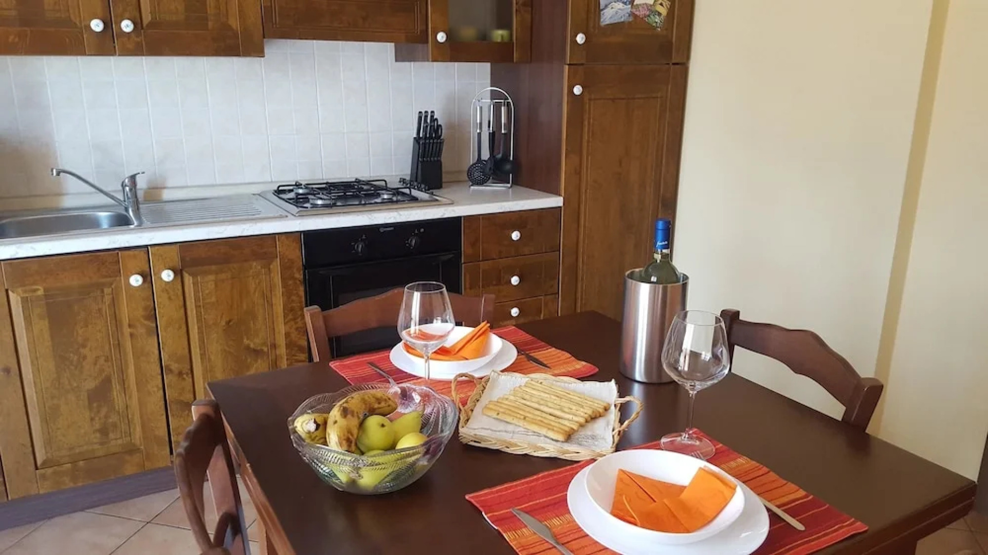 House With one Bedroom in Imperia, With Wonderful City View, Pool Acce