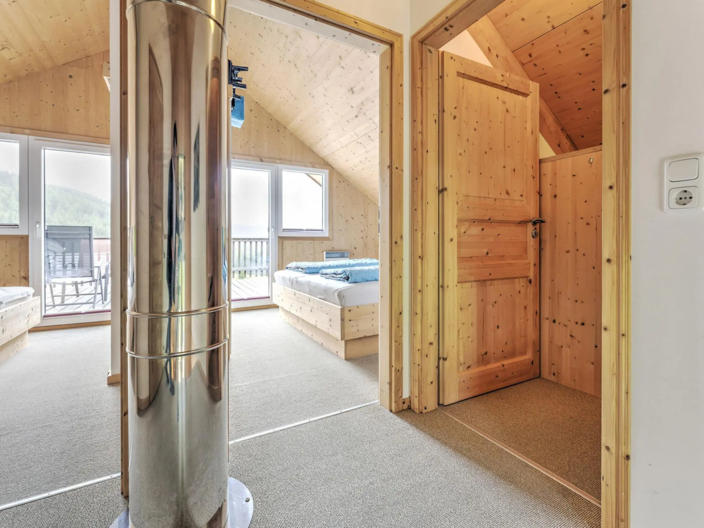 Cozy Chalet in Hohentauern near Forest