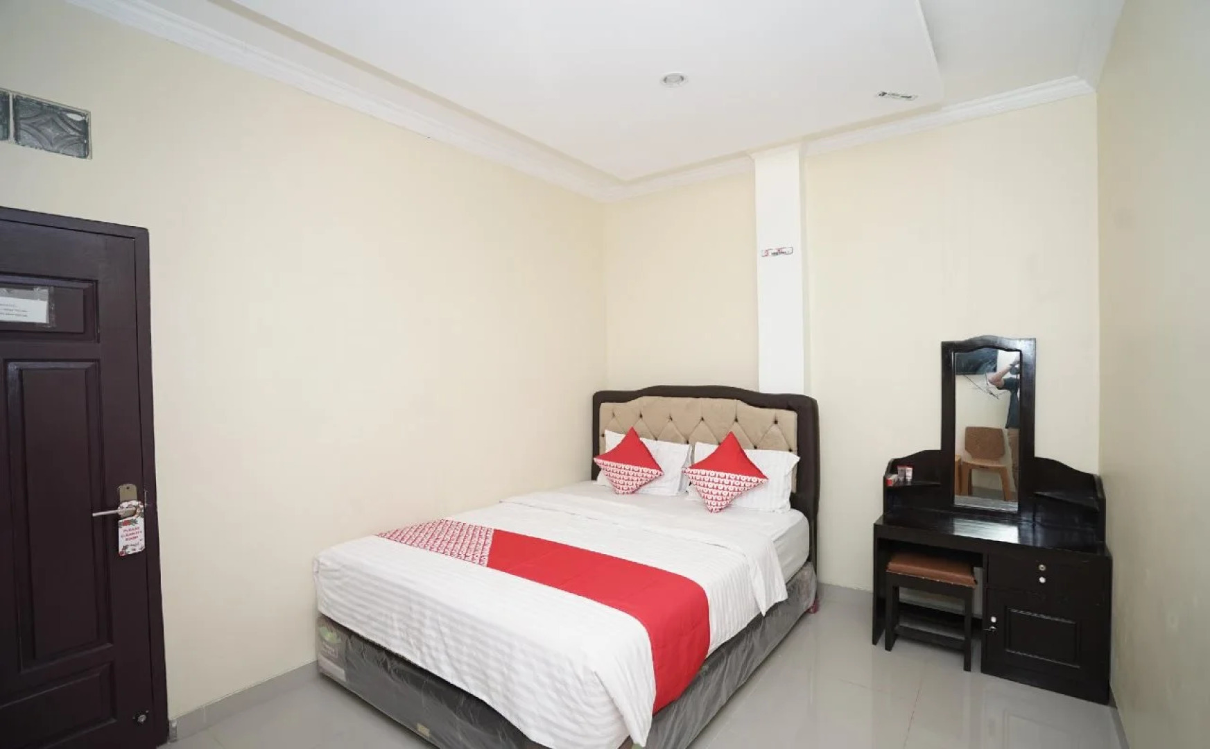 OYO 184 Grand Putri Sriwijaya