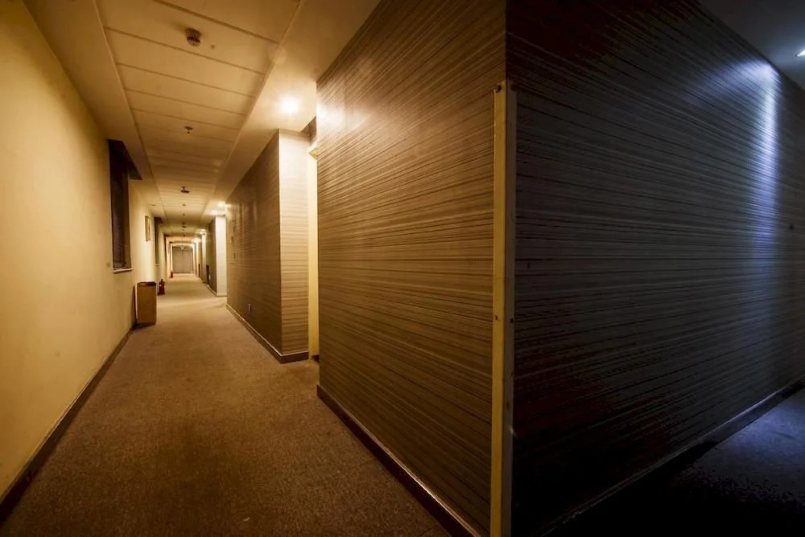 Bai Wei City Inn Puyang Stadium