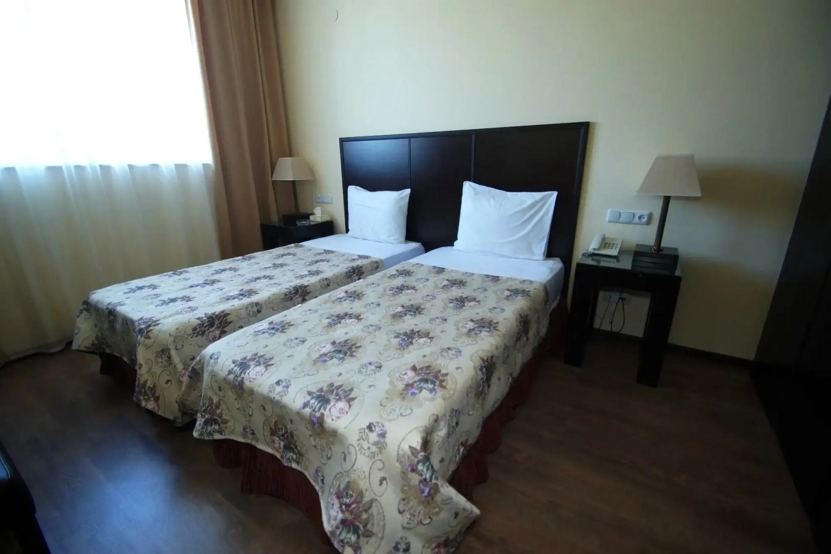 Гостиница Regineh