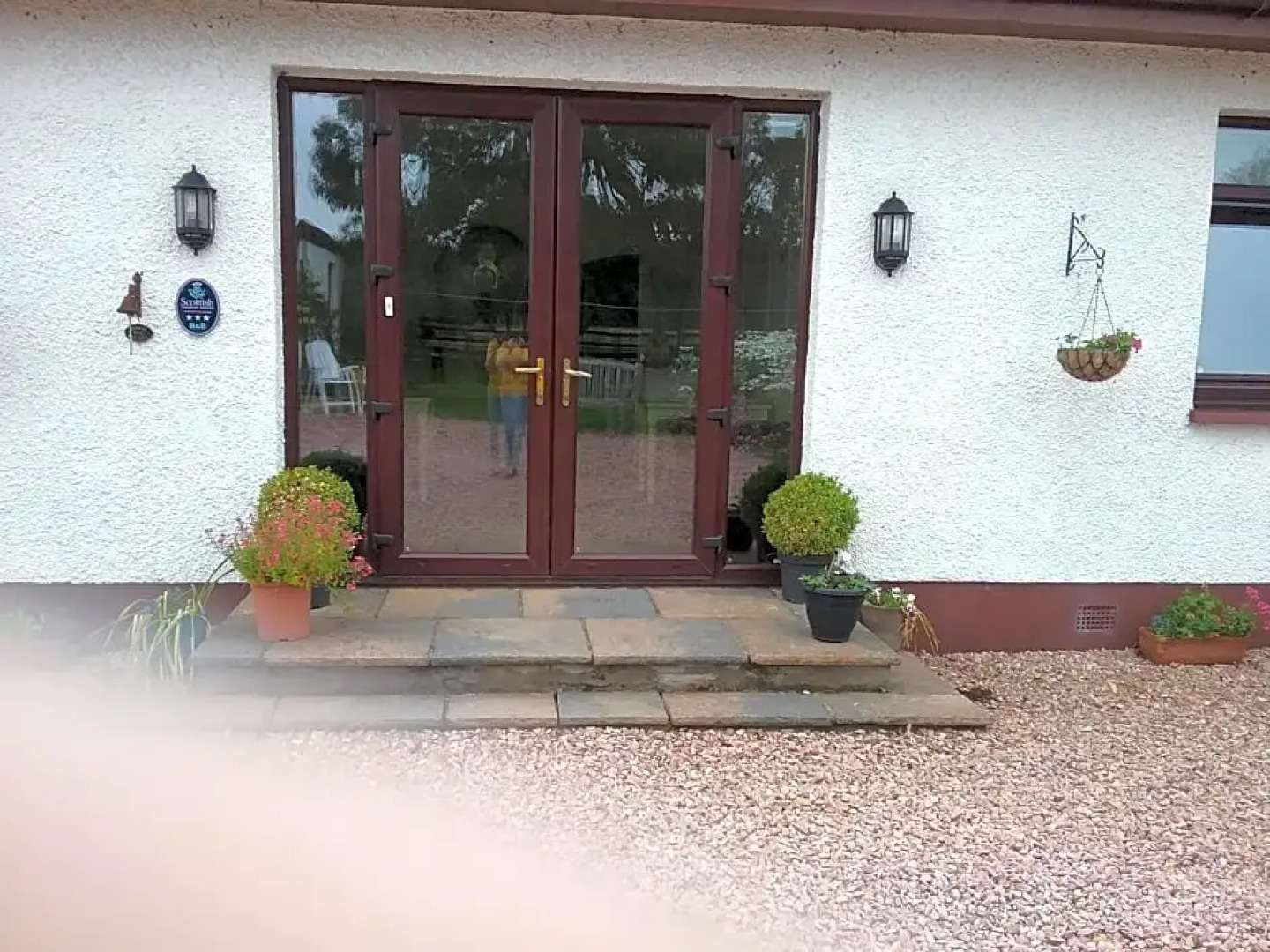 Shangri-la bed and breakfast